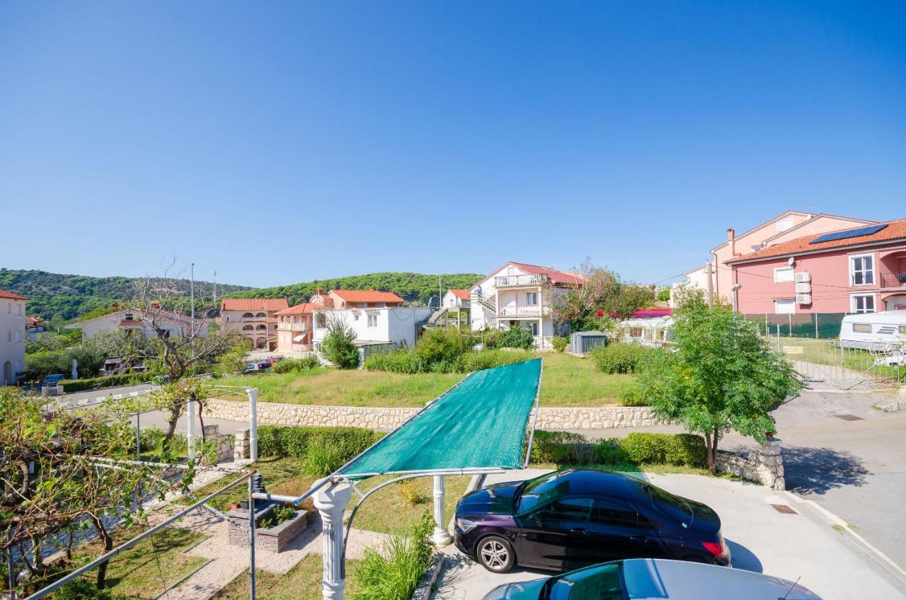 Apartments Helena Lopar Dış mekan fotoğraf